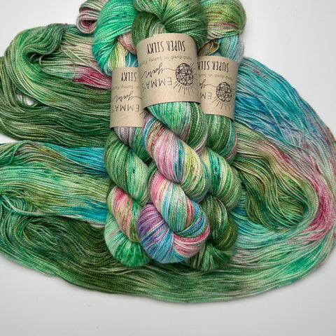 Wonderland - Beautifully Basic Halves (6)