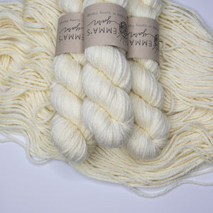In Sheep's Clothing (natural undyed) - Bodacious Bulky (6)