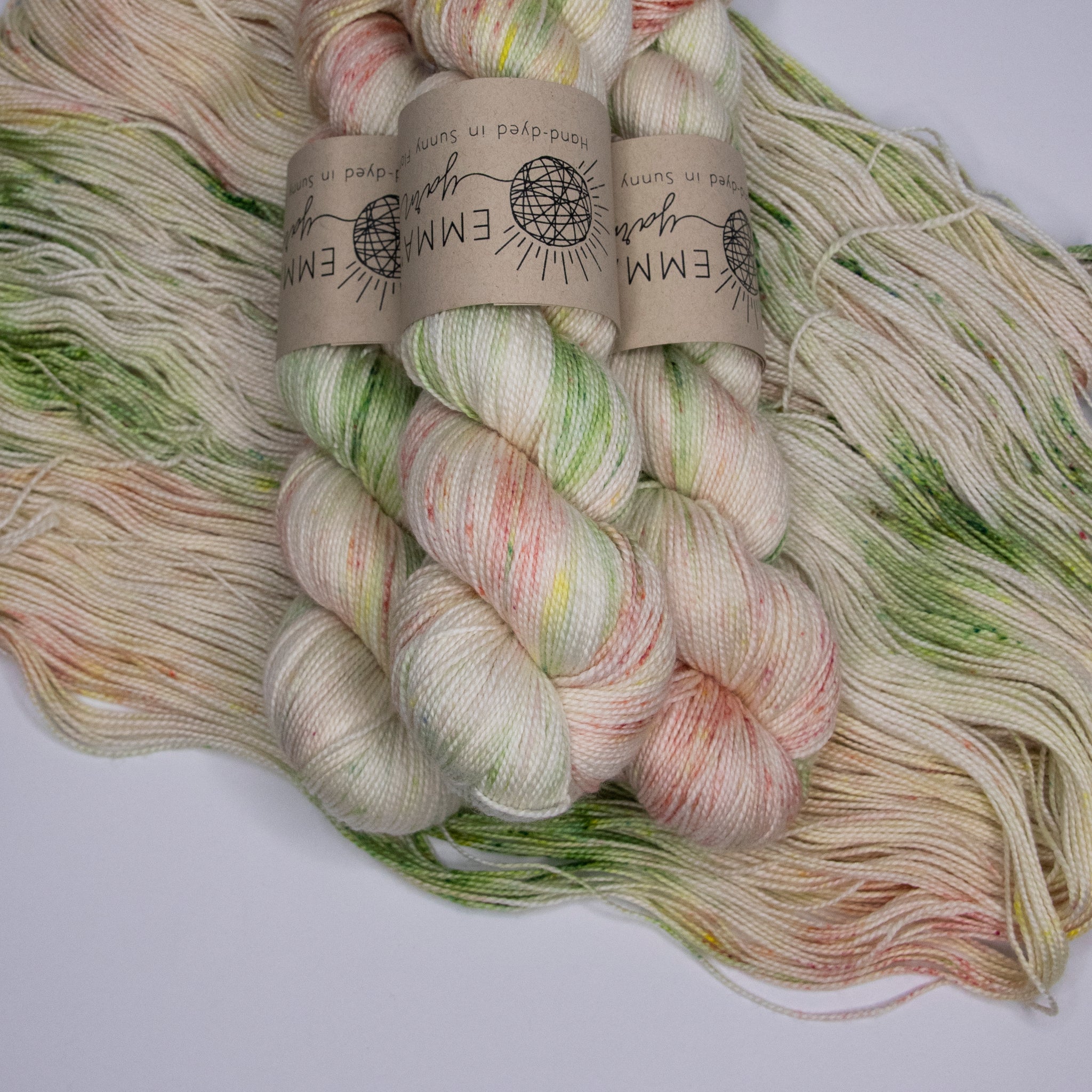 Mele Kalikimaka - Washable Worsted Wool (6)