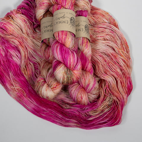 Tropic Like It's Hot - Washable Worsted Wool (6)