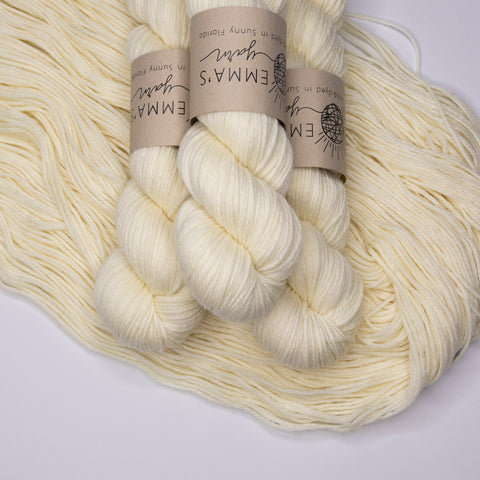 In Sheep's Clothing (natural undyed) - Washable Worsted Wool (6)